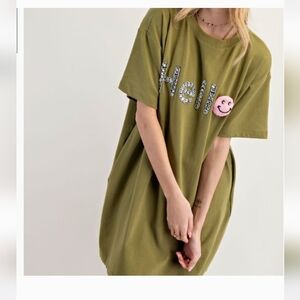 HELLO PATCHED TUNIC DRESS